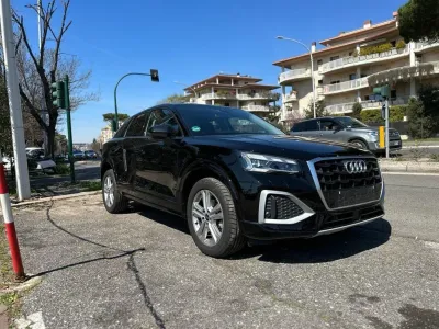 AUDI Q2 35 TFSI S tronic Admired